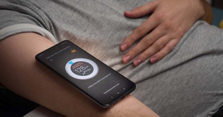 നിങ്ങളുടെ ബ്ലഡ് പ്രഷർ ട്രാക് ചെയ്യാൻ ഒരു നല്ല ആപ്പ് – A good app to track your blood pressure